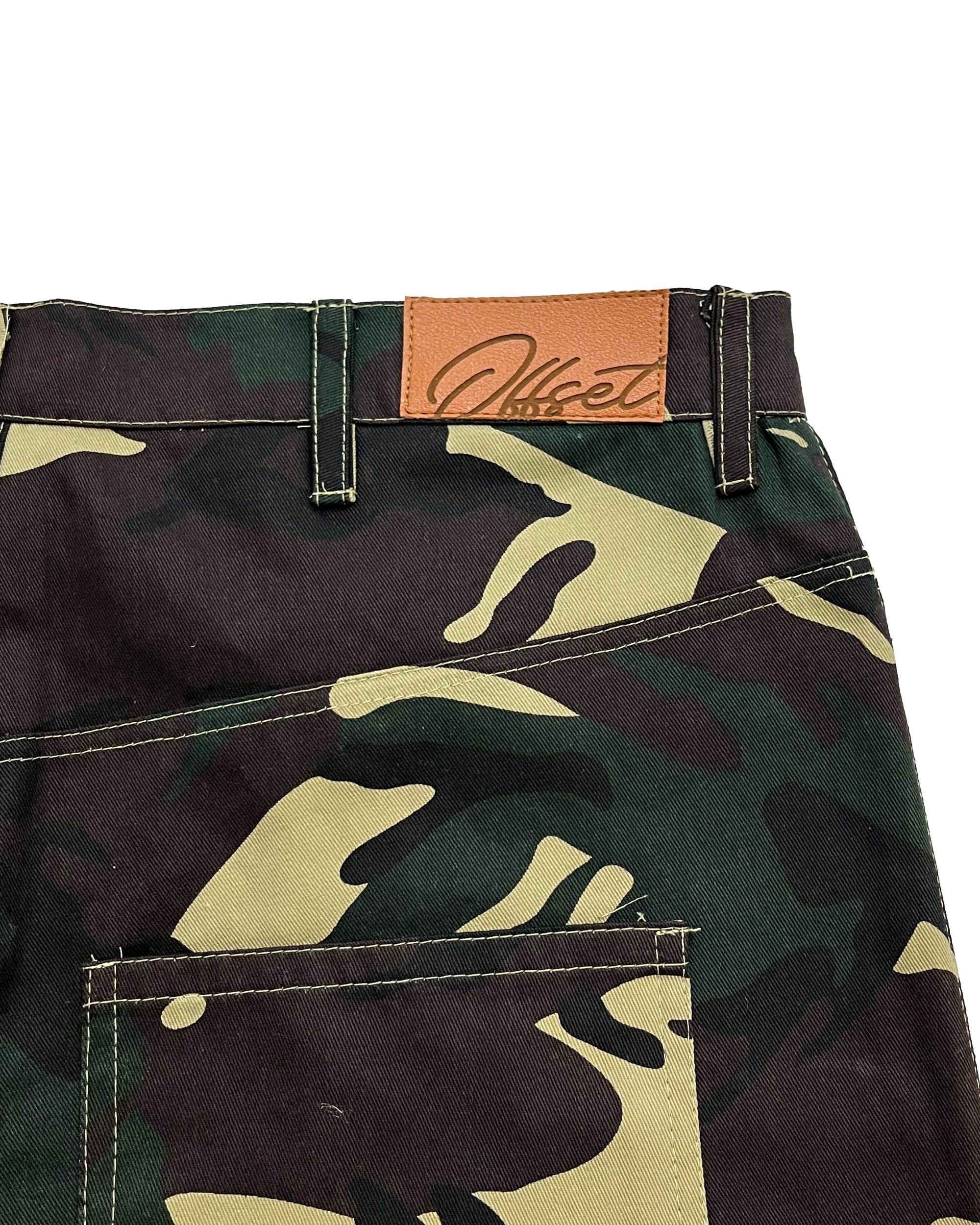 Baggy Cargo Shorts (UK Woodland)