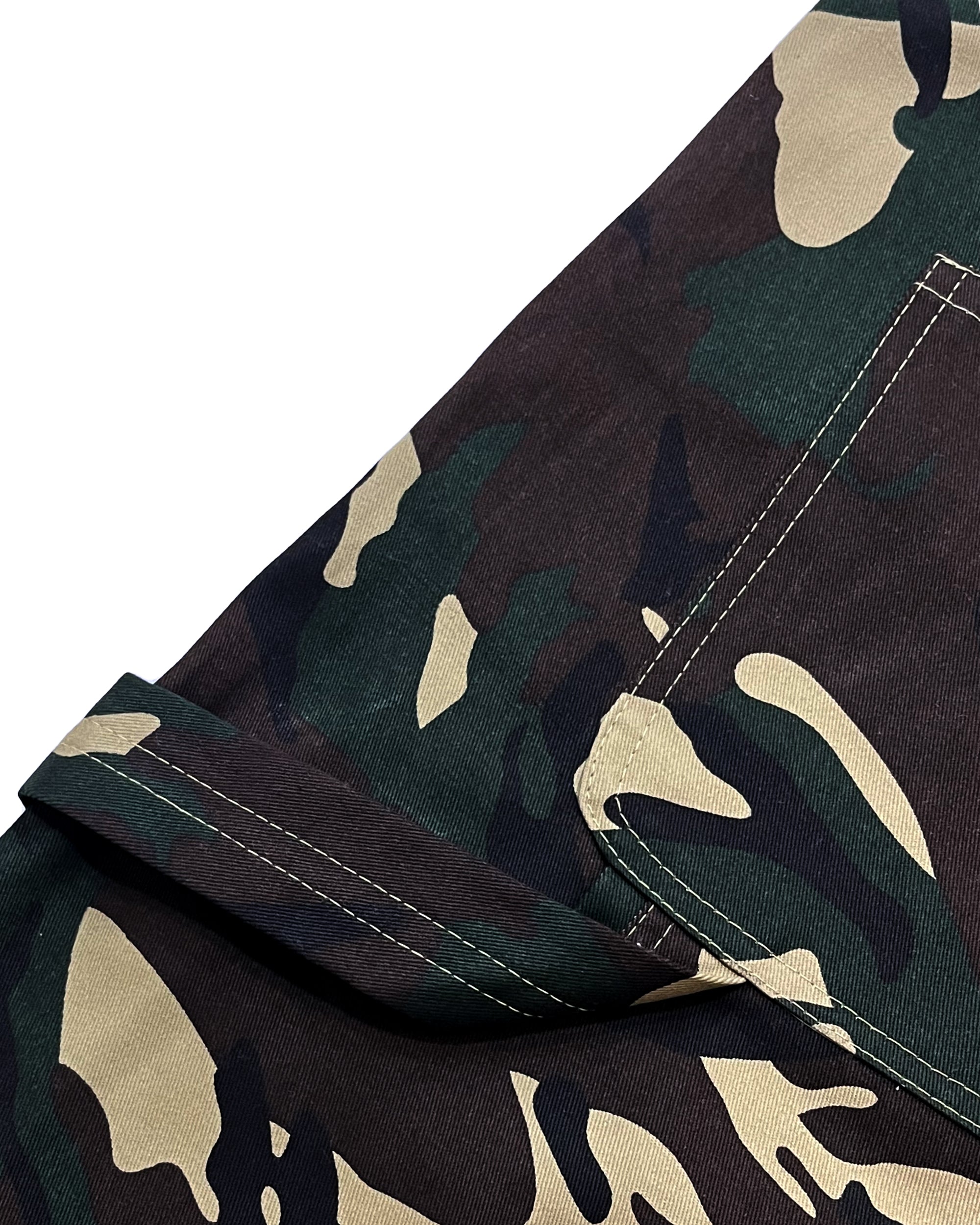 Baggy Cargo Shorts (UK Woodland)