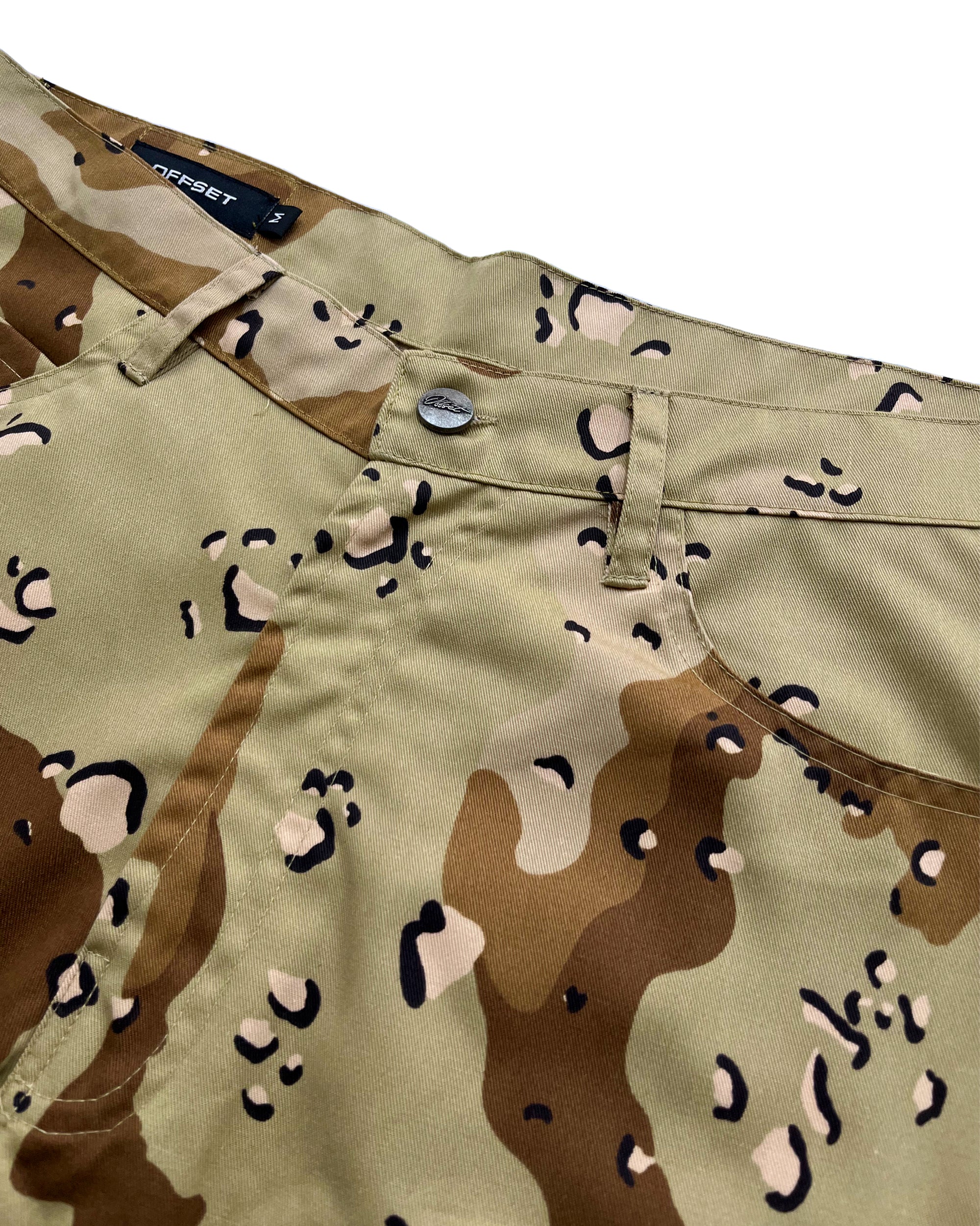 Loose Cargo Shorts (Battle Camo)