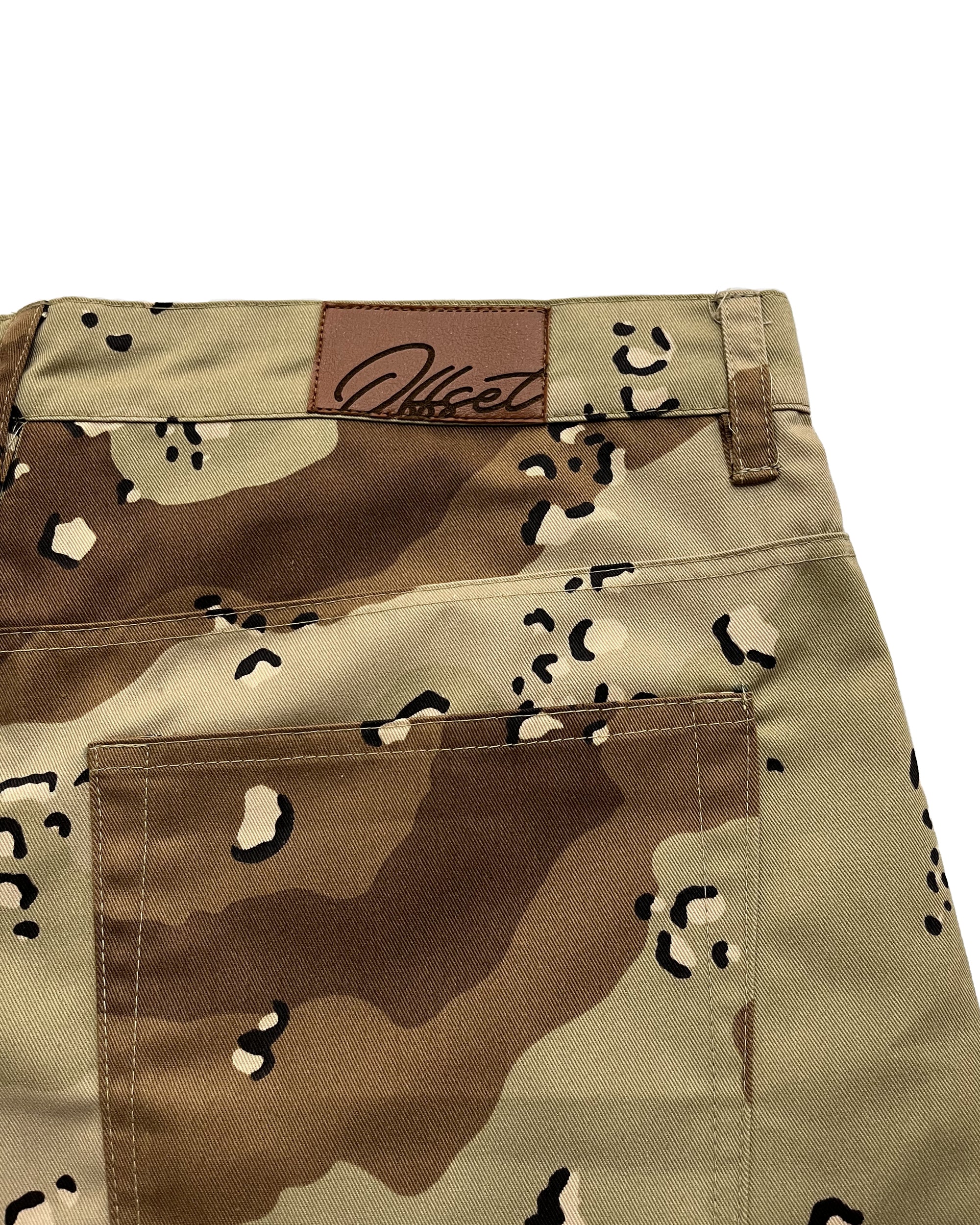 Loose Cargo Shorts (Battle Camo)