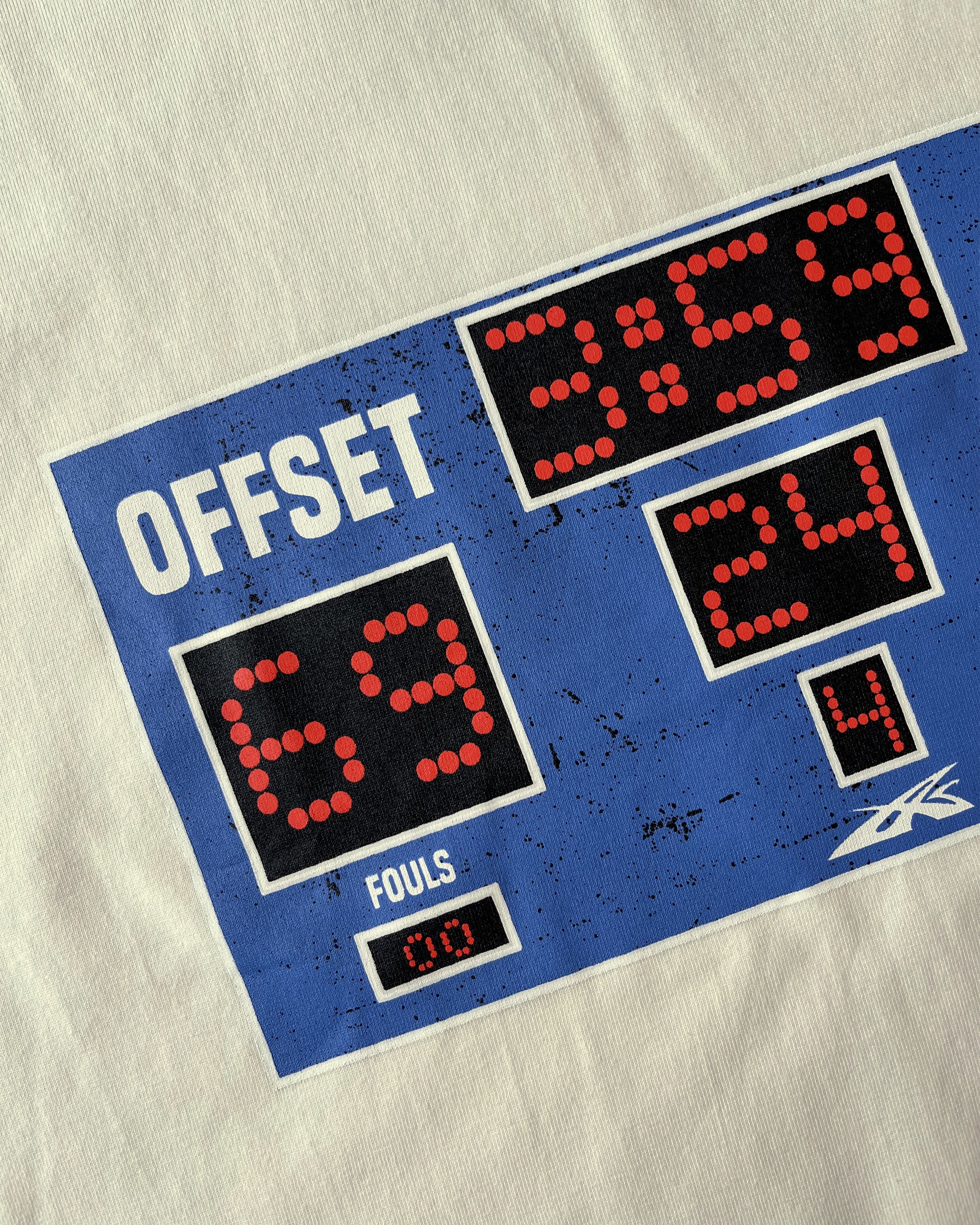 Scoreboard Cut Sleeve Top (Off White)